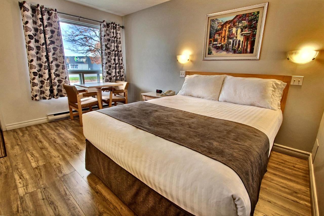 Hotel-Motel La Difference Sainte-Marie Zewnętrze zdjęcie