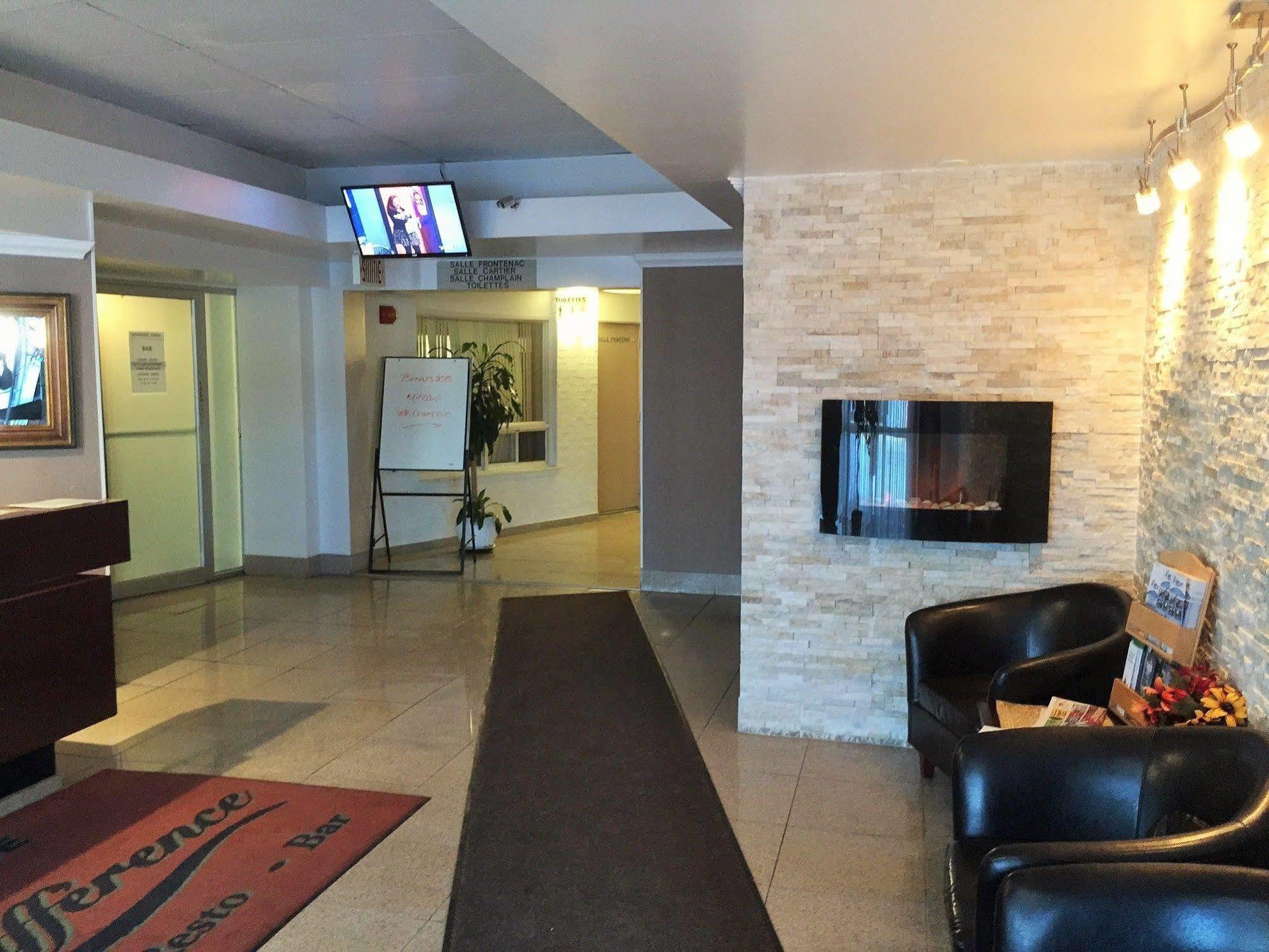 Hotel-Motel La Difference Sainte-Marie Zewnętrze zdjęcie